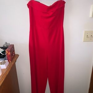 Strapless red pantsuit ❤️